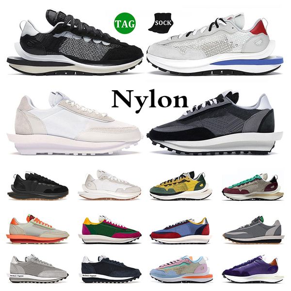 

2023 sacais men designer shoes vaporwaffle ldwaffle waffle black white royal fuchsia sail gum fragment undercover tour yellow womens sneaker