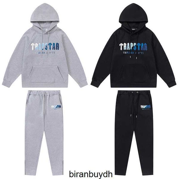 

sport men's hoodies sweatshirts autumn and winter casual ordinary youth cotton trapstar white blue towel embroidered plush sweater pant, Black