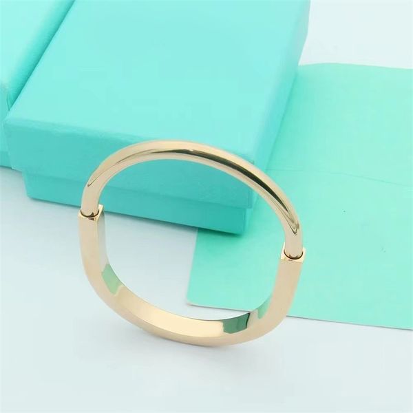 

round diamond with lock luxury bracelet homme valentine s day present creative love bangle couples splice design mens bracelets rose golden, Black