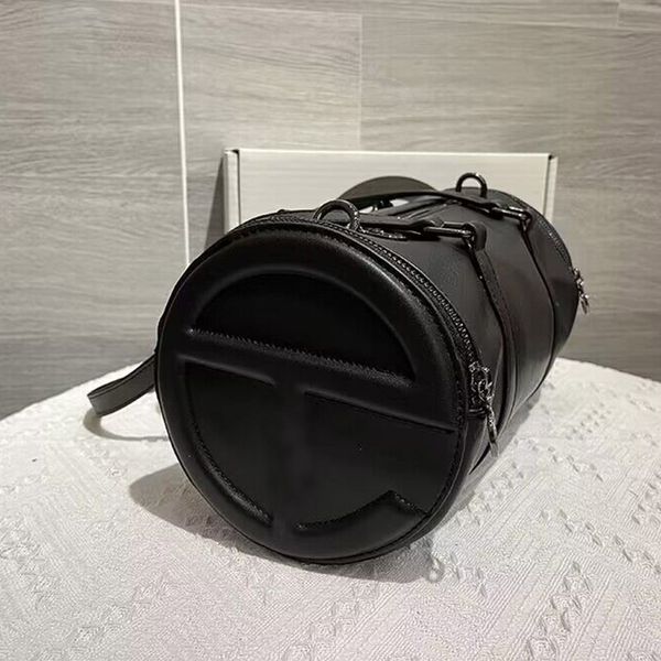 

designer duffel bag men large tote black bag gym shoulder bags sport travel handbags luggage bag fashion purse t totes crossbody cylindrical