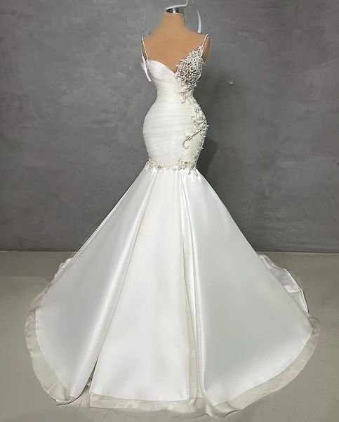 

mermaid evening dresses sleeveless v neck straps satin beaded appliques sequins pearls floor length train prom dresses formal gowns plus siz, Black;red