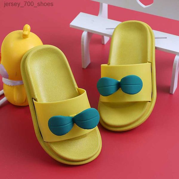 

slipper cute summer boy girls slippers cartoon bean sprouts indoor outdoor soft non-slip young children sandals for mother kids 1721, Black;red