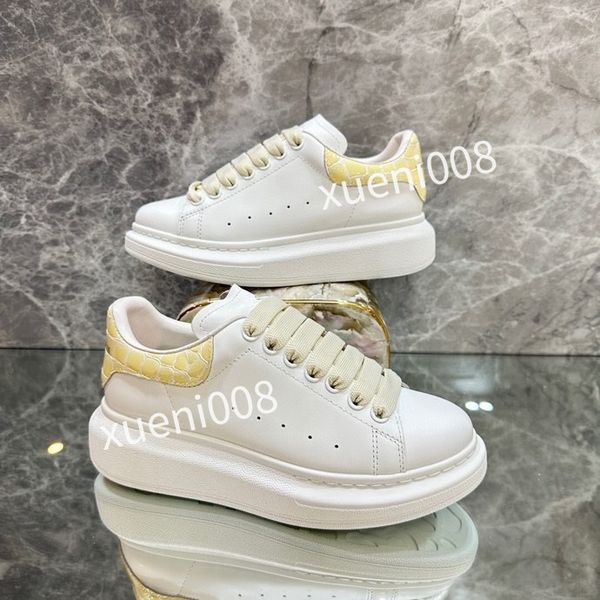 

2023women classic designers casual shoes technology trainers mens womens luxury pairs outdoor platform trainer slides sneakers, Red;white