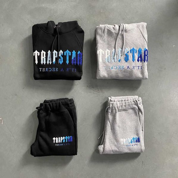 

men's tracksuits fashion men designer trapstar activewear hoodie chenille set - ice flavours 2.0 edition 1to1 motion current 2023, Gray