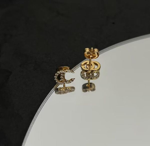 

french full diamond women's new earrings simple retro atmosphere, Golden