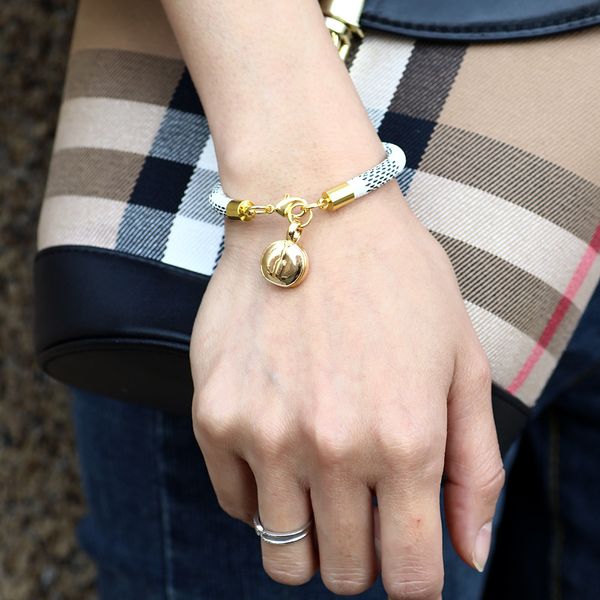 

handmade leather round charm bracelet for gift, Golden;silver