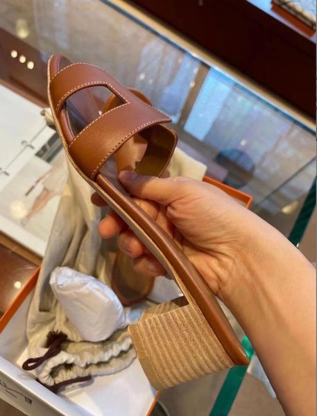 

high-quality leather summer slipper women's thick heel bottomed reflective slippers outdoor lazy shoes beach sandals large size 36-40, Black
