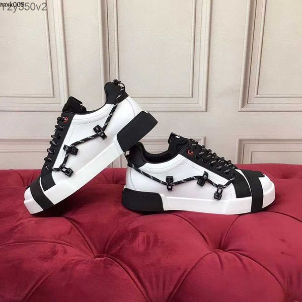 

2023the new man platform shoes men women running shoe skateboard utility mens trainers sports sneakers scarpe chaussures cx mxk9201012