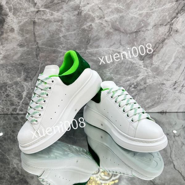 

fashion designer men casual shoes triple white black trim velvet upper brown leather metallic silver metallic gold laser blue mens woman2023, Red;white