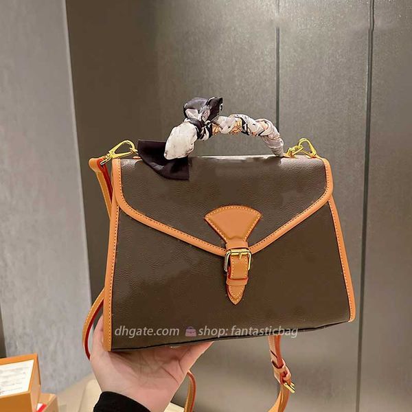 

handheld retro bag single shoulder crossbody leather simple messenger bag