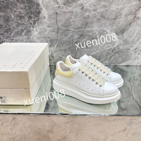 

2023mens classic designers casual shoes technology trainers mens womens luxury pairs outdoor platform trainer slides sneakers, Red;white