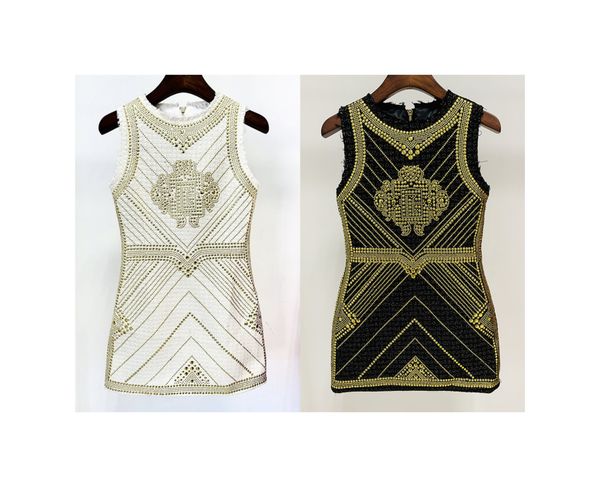 

high-quality star with the same sleeveless woollen dress with metal beading decoration, Black