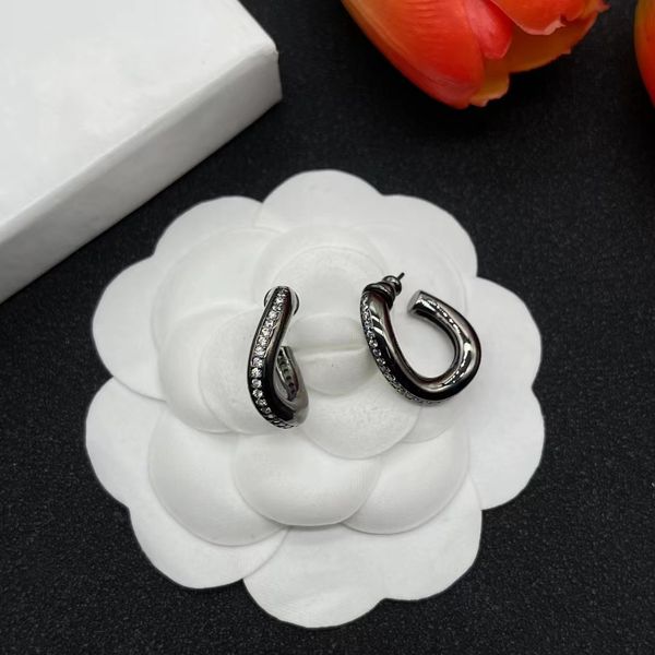 

charm black luxury earrings with irregular diamond set, Golden