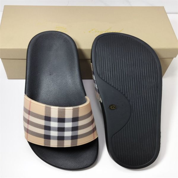 

new classic slippers for women plaids summer flat slippers casual drag beach shoes flip-flops men and women models size female 35~40 men mod, Black