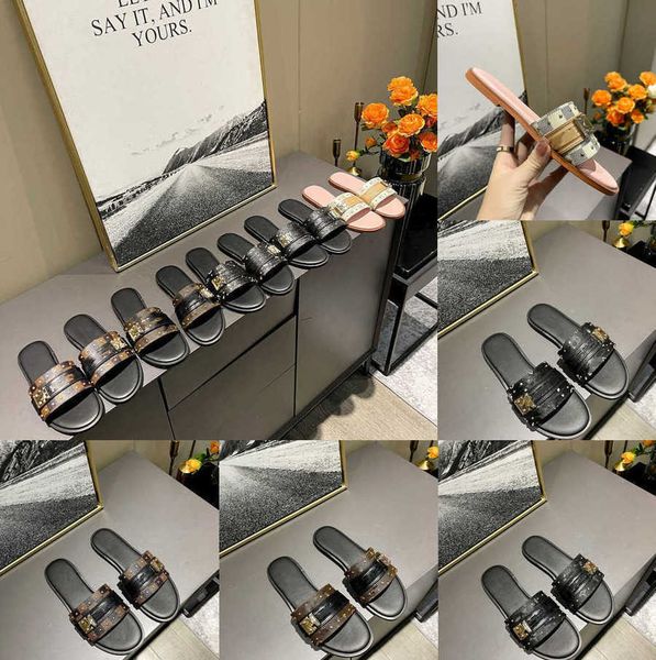 

2023 sheepskin leather women lady girl outsole summer gold buckle accessory lock it flat mule slides slipper thong plaid monograms sandal sh, Black