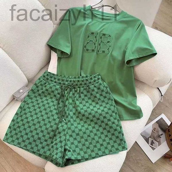 

designer 2022 new summer womens tracksuits leisure sports suit loose design embroidered sleeve shorts two-piece casual women short 2 piece s, Gray