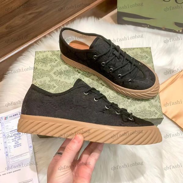 

classic designer couple hiking shoes board shoes non-slip rubber soled lace-up canvas shoe flat womens elastic shoes letter print casual bea, Black
