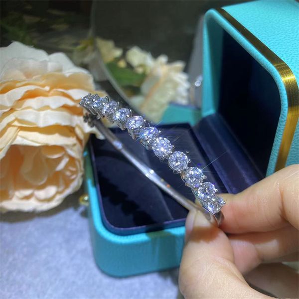 

mo sangshi full diamond bracelet four claw round diamond platinum bracelet fashion versatile gift for girlfriend's birthday, Golden;silver