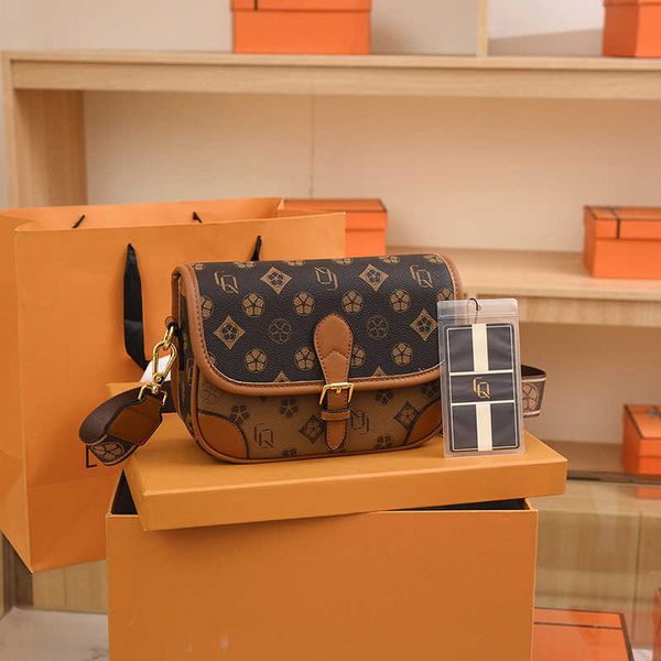 

2023 winter new bag women's live classic print luxury versatile fashion