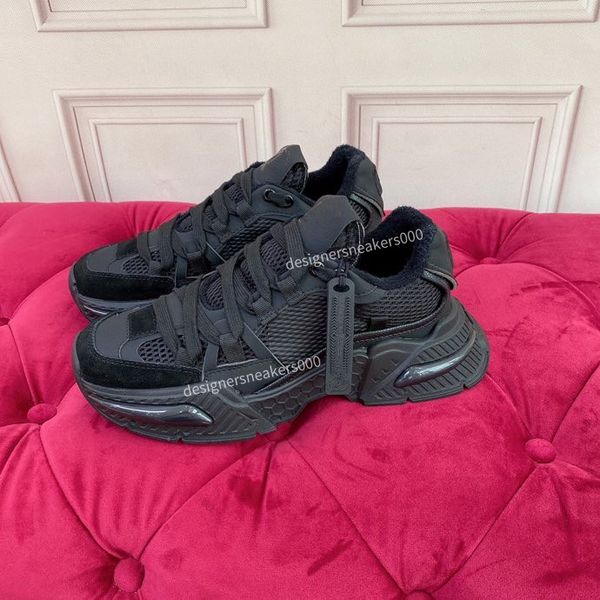 

2023 casual boots ransparent crystal embossed black and white crystal bottom luxury designer