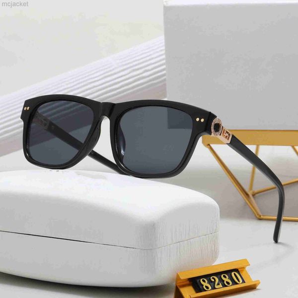 

23ss designer versage mens womens vercace sunglasses overseas fan jia wang hong men's and women's tourism box glasses 8280, White;black