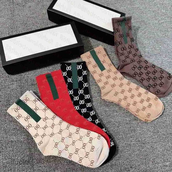 

designer mens womens socks five pair luxe sports winter mesh letter printed sock embroidery cotton man with box aaa osgj''gg', Black;white