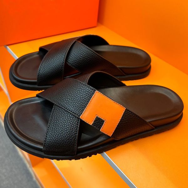 

popular mens designer sandals slippers with signature logo on the upper herringbone sandals relaxed slip resistant sole comfortable beach sa, Black