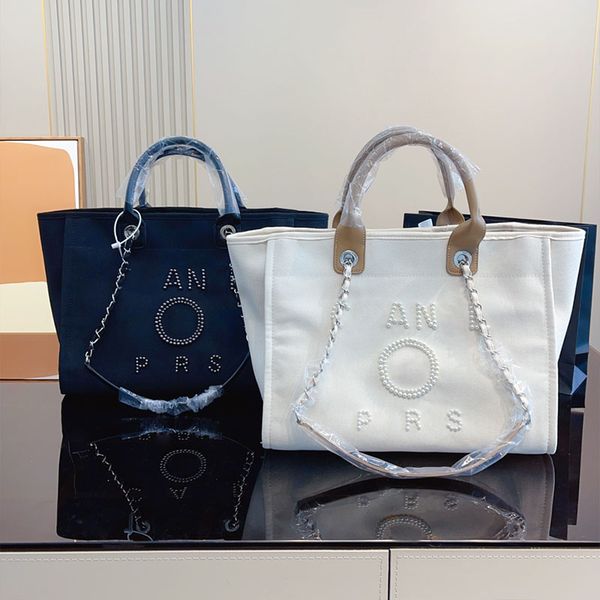 

womens maxi beach shopping bags canvas totes with leather handle matelasse chain luxury designer large capacity handbags pearl garbage bag 3