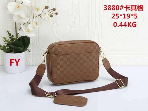 

luxurys designer bags men leather black flowers messenger purse crossbody bags shopping bag plain shoulder bag handbags women wallets purse