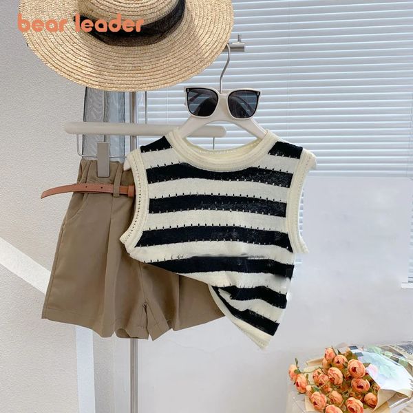 

clothing sets bear leader knit girls set summer striped vest khaki skirt pants suit 2pcs kids fashion outfits casual children costume 230322, White