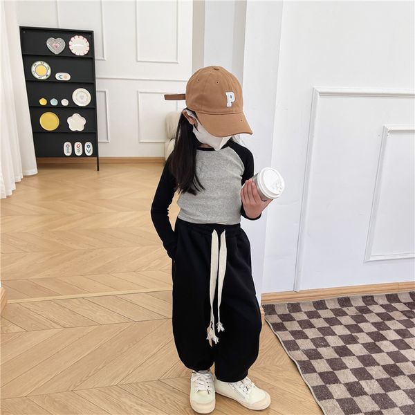 

clothing sets spring korean version girls' contrasting color bottoming shirt tethered casual pants children's suit 230322, White
