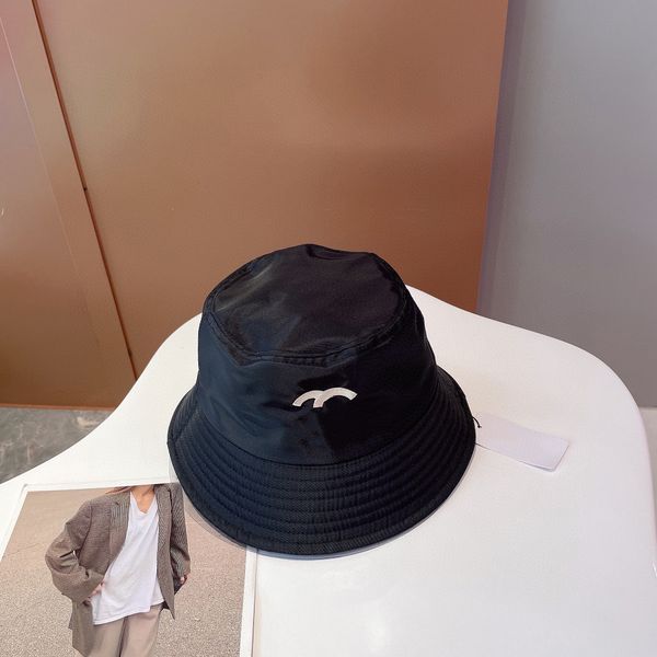 

shade classic bucket hat designers hats luxury sunshade men and women elegant charm fashion trend casual four seasons gift summer hat very g, Blue;gray