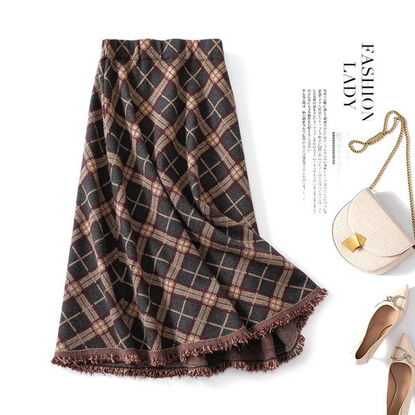 

skirts knitted skirt in autumn and winter plus size long fat sister slightly slim tassel plaid aline q7123 230322, Black