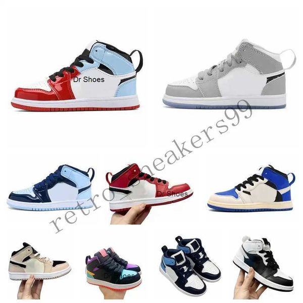 

2022 designer kids shoes children boys and girls toddler basketball shoe 1s outdoor sports blue black white red little casual tennis