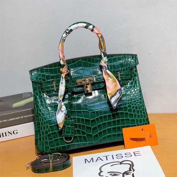 

designer bags birkin herms handmade handbag new fashion alligator texture simple leather oneshoulder crossbody business womens bag