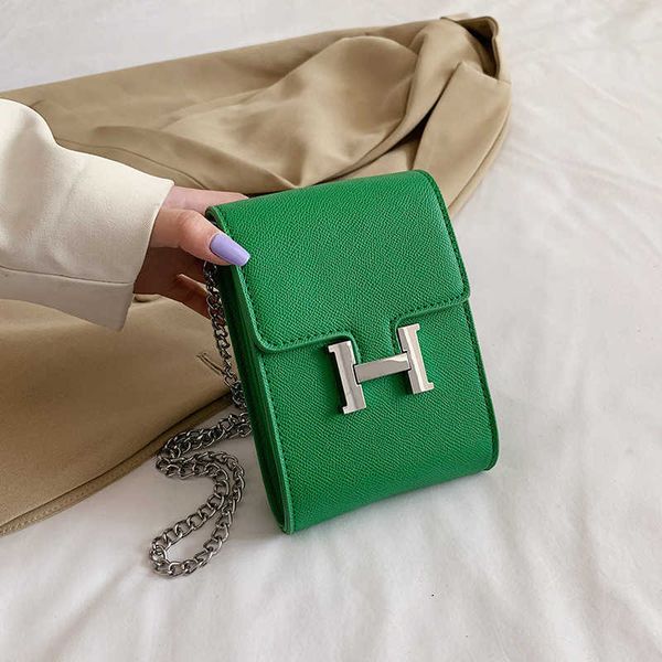 

bag chain mobile phone bag female new fashion pig nose single shoulder diagonal vertical small square bag