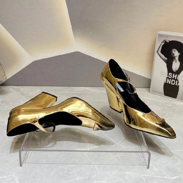 

2023 women early sring slippers pumps gradient color thick high heels new retro shallow mouth pointed single shoes, Black