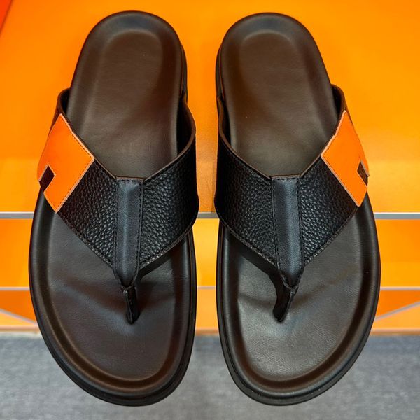 

new mens famous designer sandals slippers upper with signature logo herringbone slipper classic summer letter sandals square head holiday sa, Black