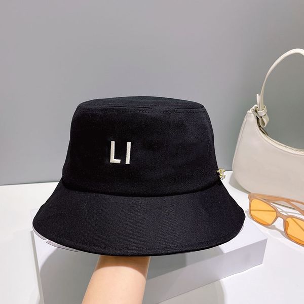 

luxurys designer bucket hat summer classic letters five colors imitation bucket letters temperament fashion very good, Blue;gray