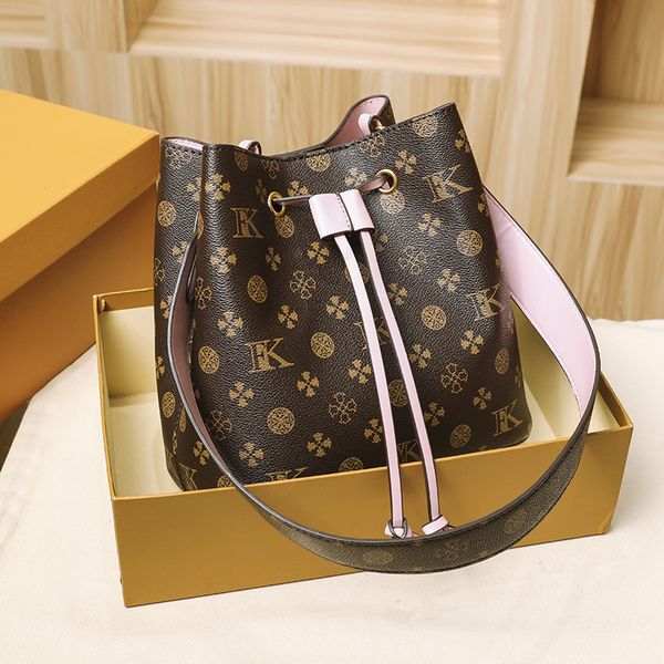 

luxurys designers handbags bucket bag women leather shoulder bag crossbody bags evening bags drawstring bag casual tote purse wallets women