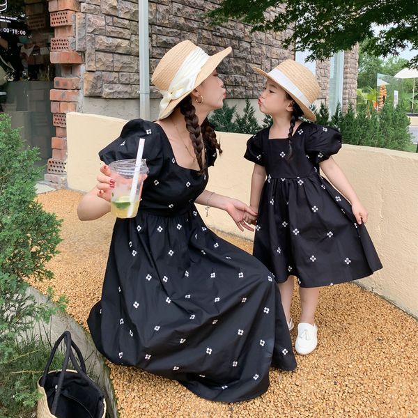 

family matching outfits mother and daughter dress suit strapless floral summer girl lady polka dot loose skirt clothes 230323, Blue