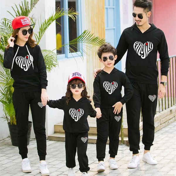 

family matching outfits print autumn parent child tracksuits suit hoodie and pants 2 piece women men girl boy kids casual clothing sets 2303, Blue
