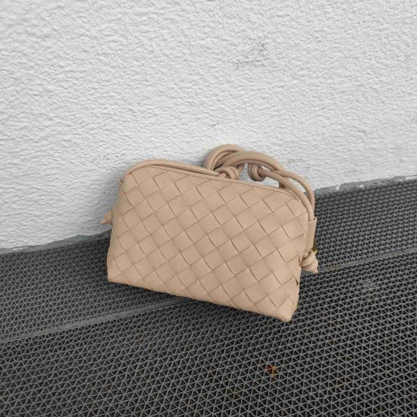 

botega venates jodie mini teen intrecciato pouch knitting cloud cow fashion knot leather oneshoulder crossbody small square bag woman csam