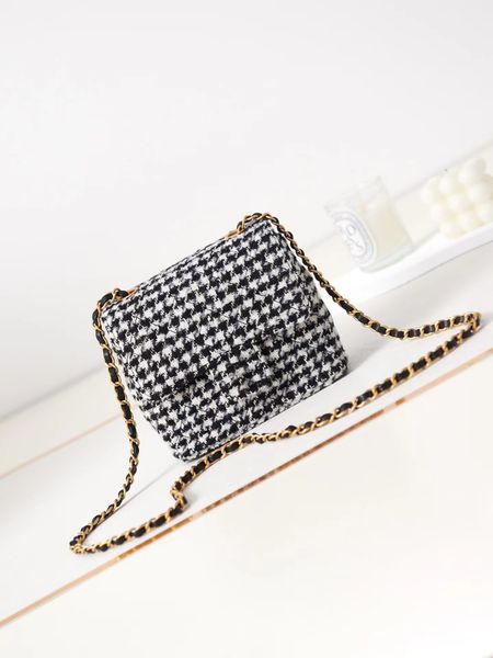 

spring 2023 new designer luxury bag small fragrant wind bag women's shoulder bag