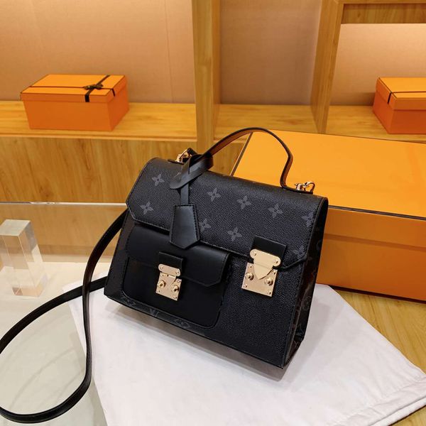

micro metis chain shoulder bag totes designer womens handbag iconic s-lock clasp crossbody flap monograms pochette purse mini-satche n82742
