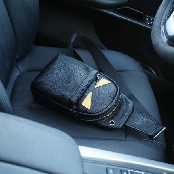 

monster eyes waist bags women men chest crossbody handbag shoulder leather designer crossbody change mobile phone purses 211224/230301