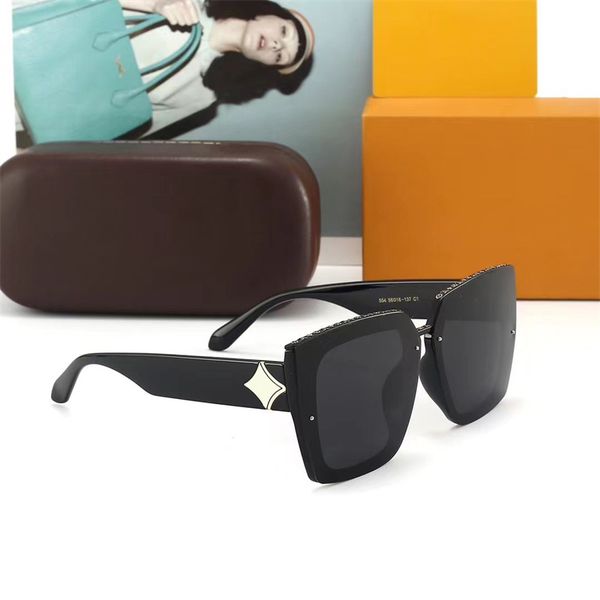 

fashion designer sunglasses classic letters goggle adumbral casual luxury summer outdoor beach eyeglasses, White;black