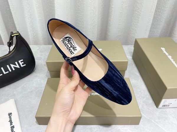 

2022 summer new retro round toe dress shoes shallow mouth silver shoes french cross strap mary jane flat shoe women female shoes, Black