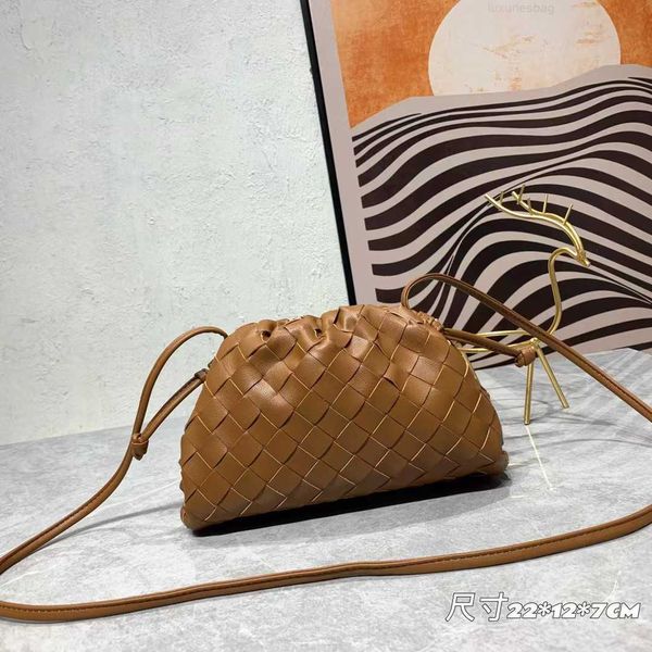 

botega venates jodie mini teen intrecciato pouch genuine leather woven cloud women's simple and versatile texture popular cross body sm