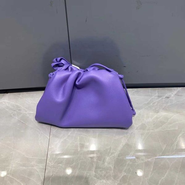 

botega venates jodie mini teen intrecciato pouch cloud clip cowhide women's solid color fashion one shoulder crossbody dumpling handhel